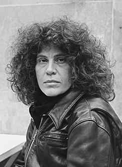 anne-michaels-39690554-faa2-e411-b805-00155d031a02.jpg